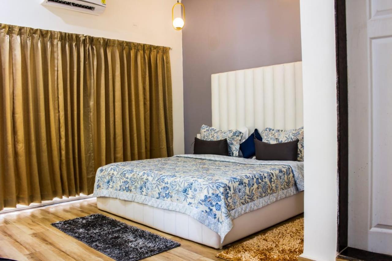 The Me Ra Kee House Hotel Morjim Exterior foto